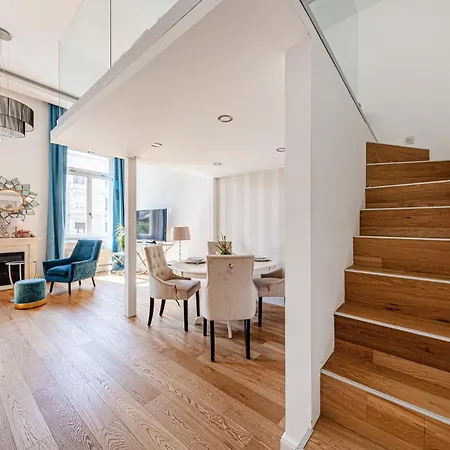 Margaret Bridge Ac Bathtub * Budapesta