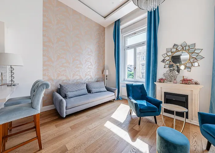 Margaret Bridge Ac Bathtub Apartament *